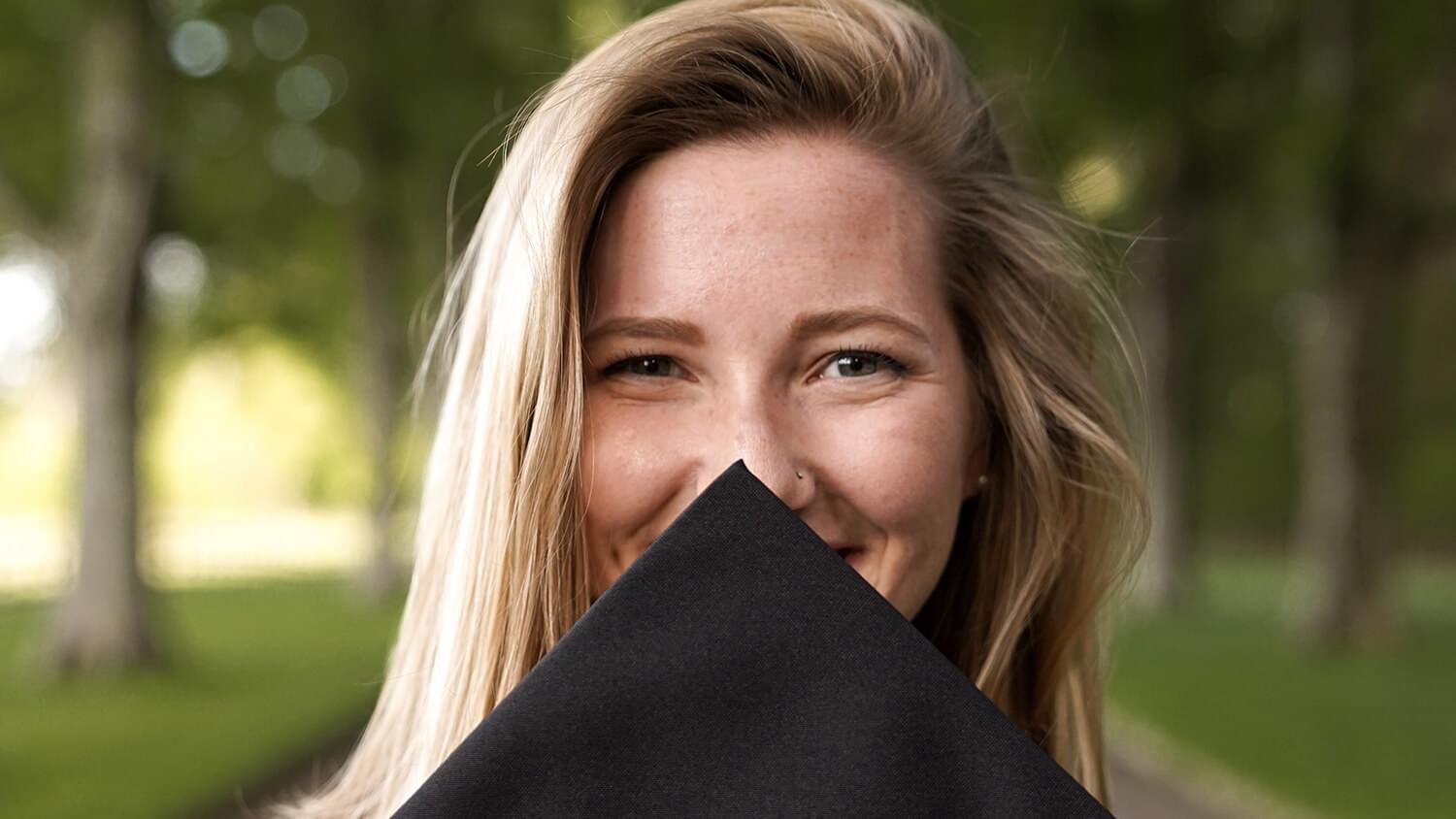 Rebecca-Wynn-Jones Staff Image